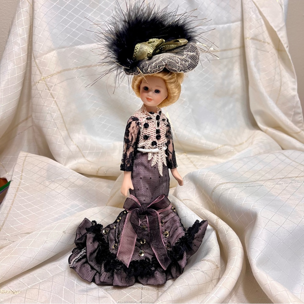 Victorian Porcelain Delton Doll, Collectible Dolls